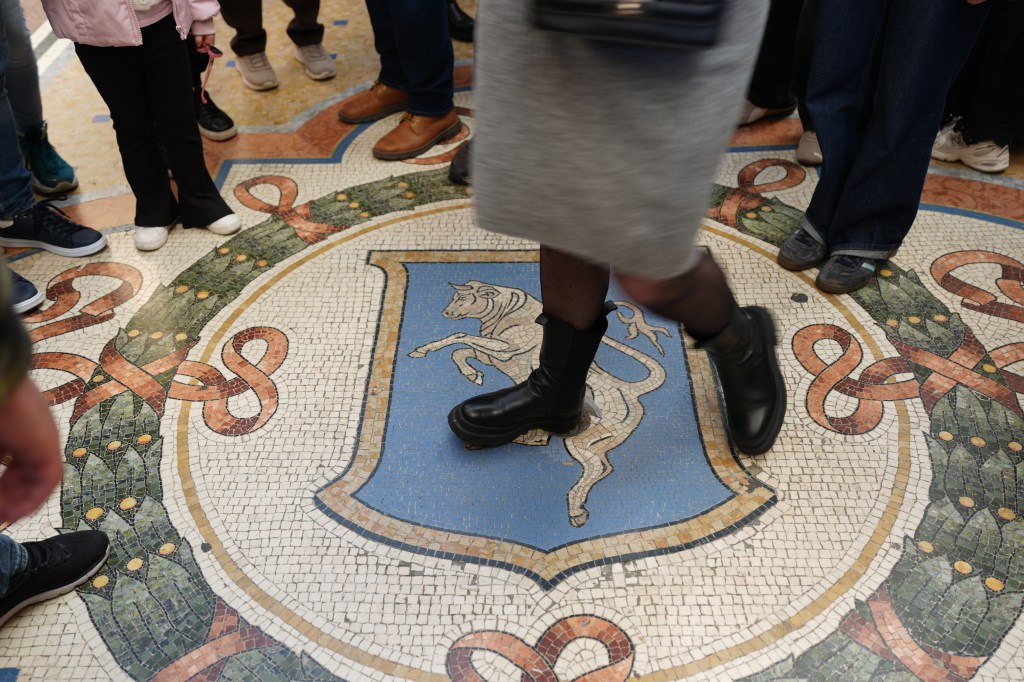 The Duomo and That Poor Bull’s&nbsp;Testicles